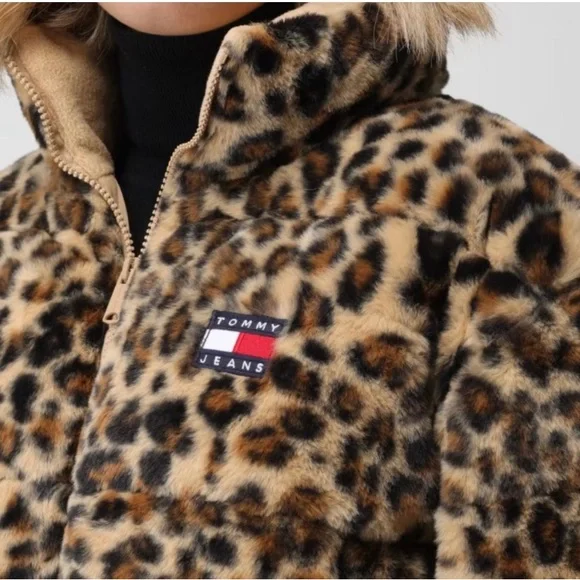 Tommy Hilfiger Leopard Cropped Teddy Jacket - Picture 4 of 6